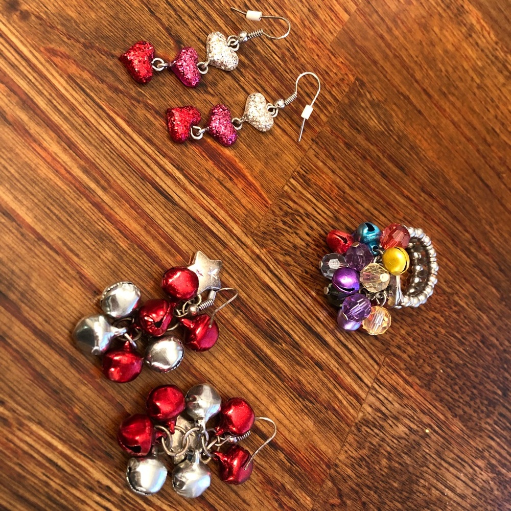 Holiday jewelry